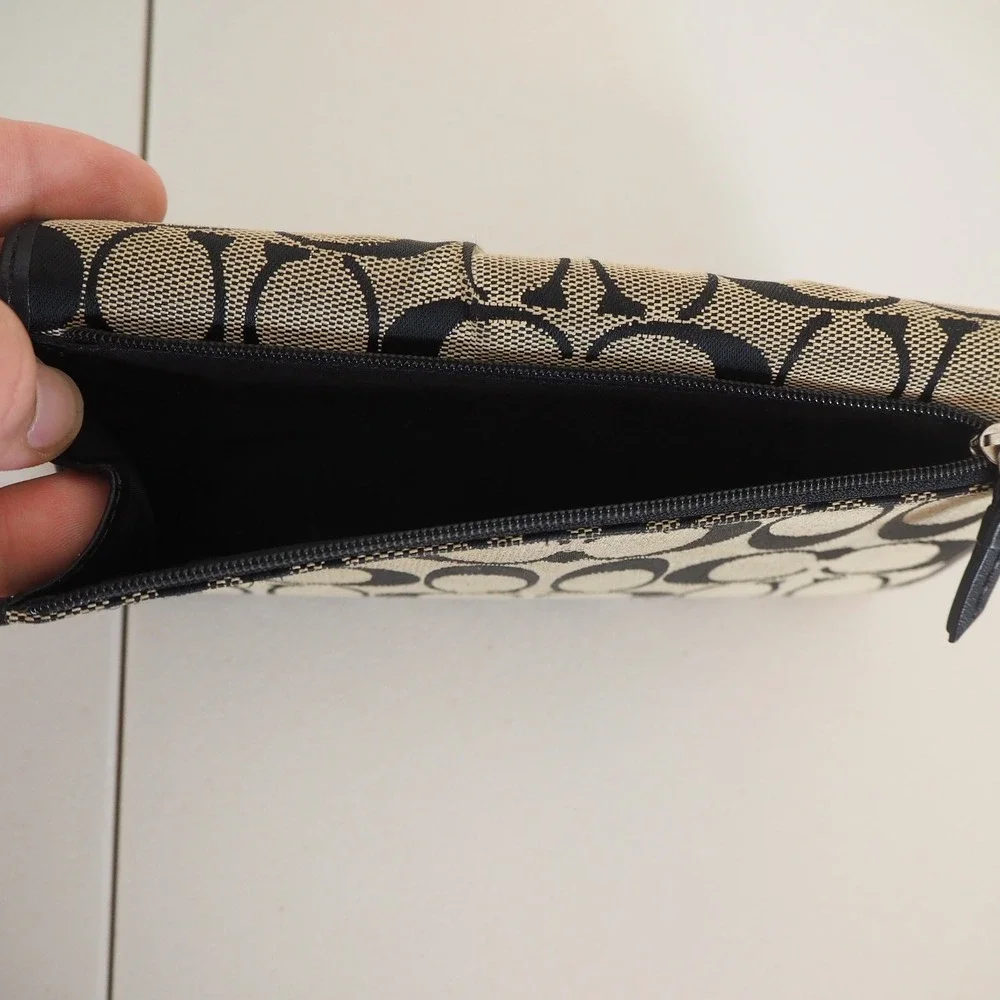 Coach Tri-Fold Wallet Women's‎ Black Signature Canvas Leather Trim Snap Closure